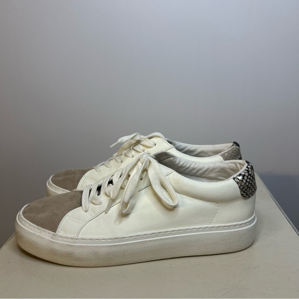 Express Women’s White and Taupe Color block Snake Print Sneakers, Size 9.5 - Picture 4 of 7